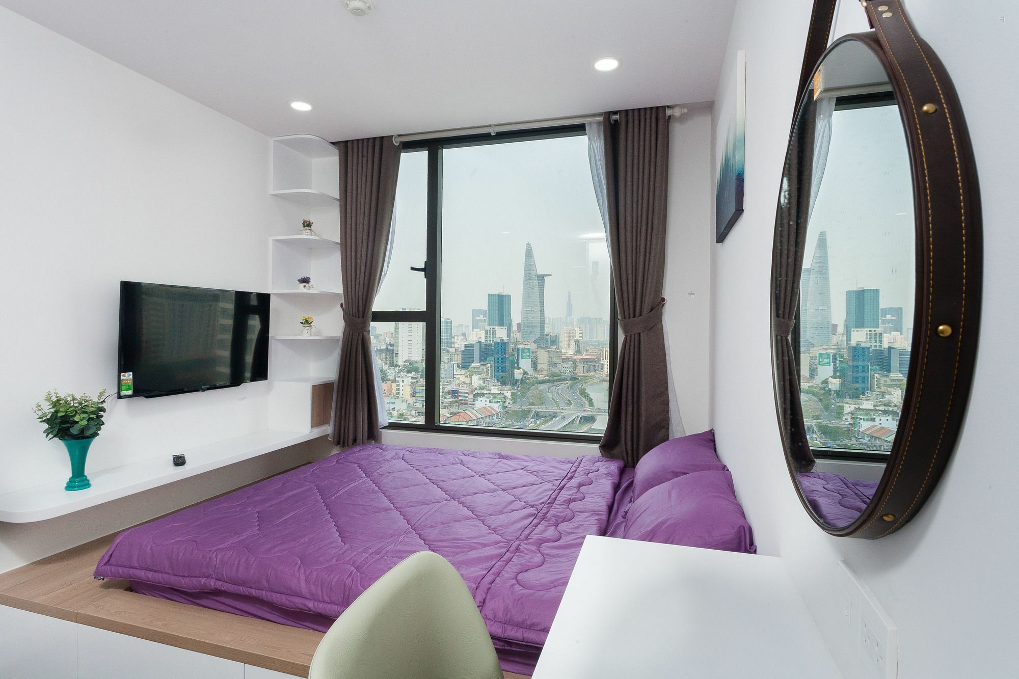 Rivergate Apartment